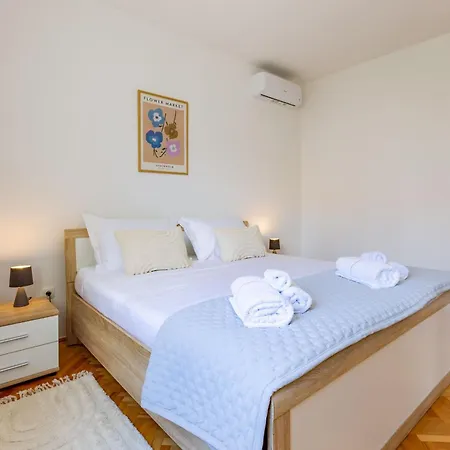 Olive Three Bedroom *