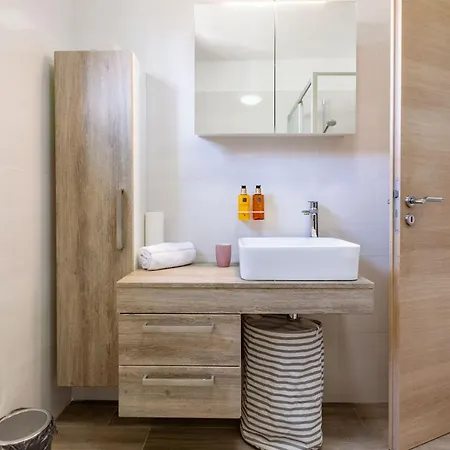 Olive Three Bedroom * Ζαντάρ