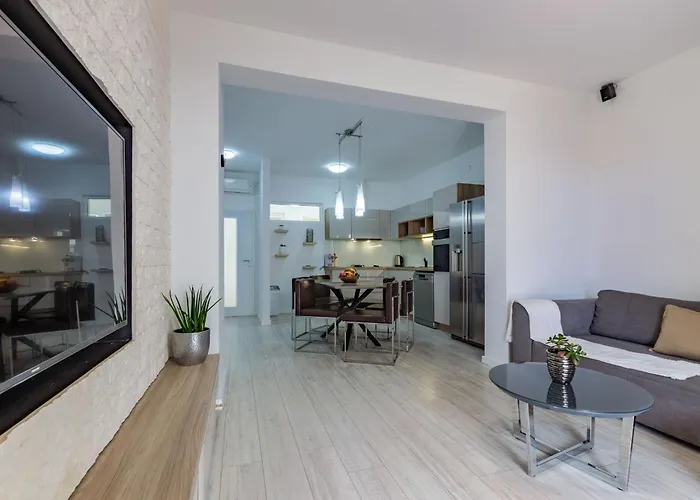 Olive Three Bedroom *