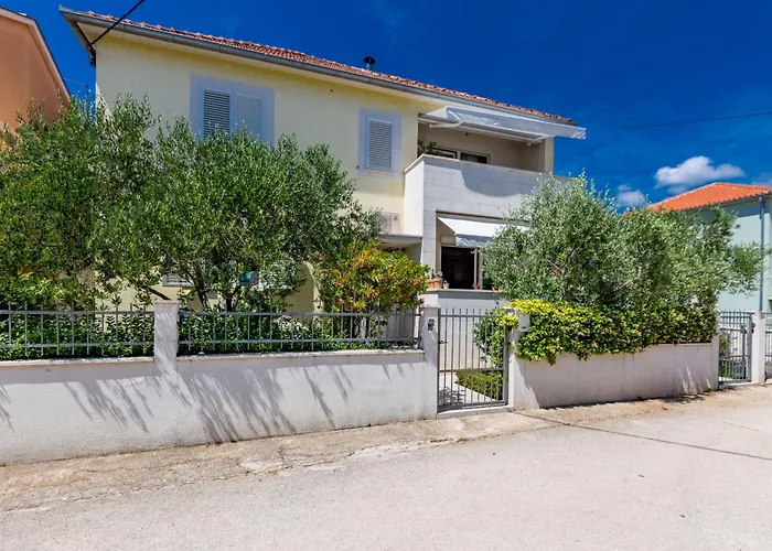 Apartman Olive Three Bedroom