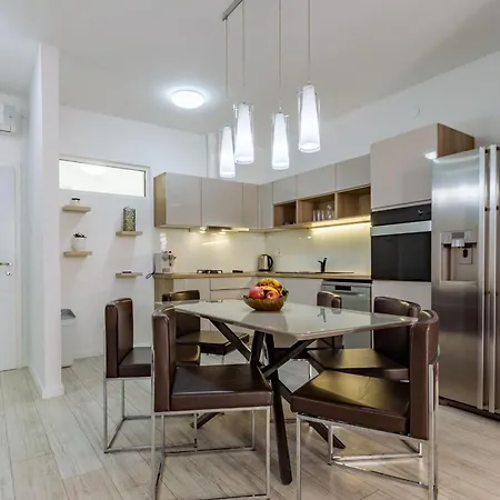 Olive Three Bedroom Daire *