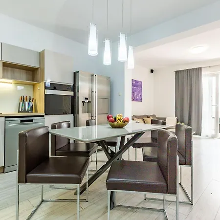 Olive Three Bedroom